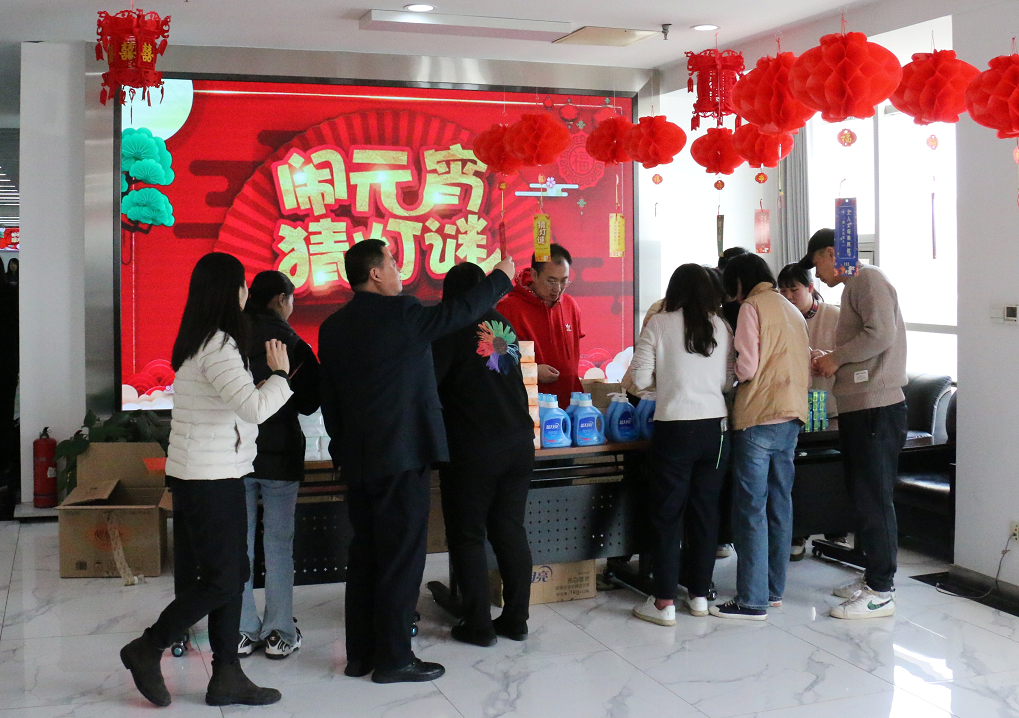 stake�������Ὺչ &ldquo;��Ԫ�� ������&rdquo;�����˶�